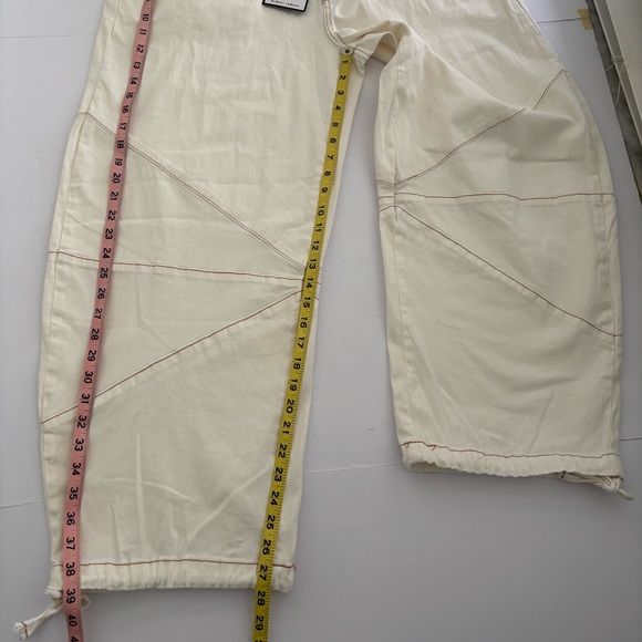 Almost Famous Women’s Barrel Drawstring  Hem Pants Size L - Picture 4 of 10